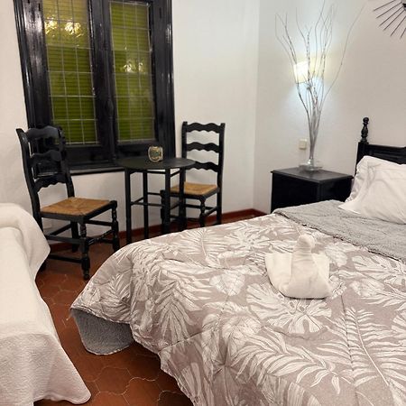El Valle Hostal Restaurante La Pradera de Navalhorno Екстер'єр фото